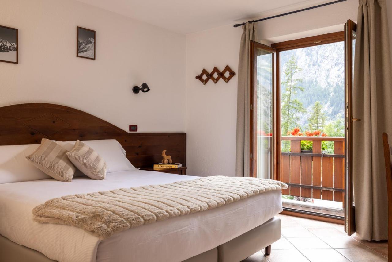 Bed and Breakfast Le Reve Courmayeur Exterior foto